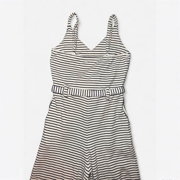 NWOT Cream and Navy Striped Stretchy Jumpsuit - Picture 5 of 8